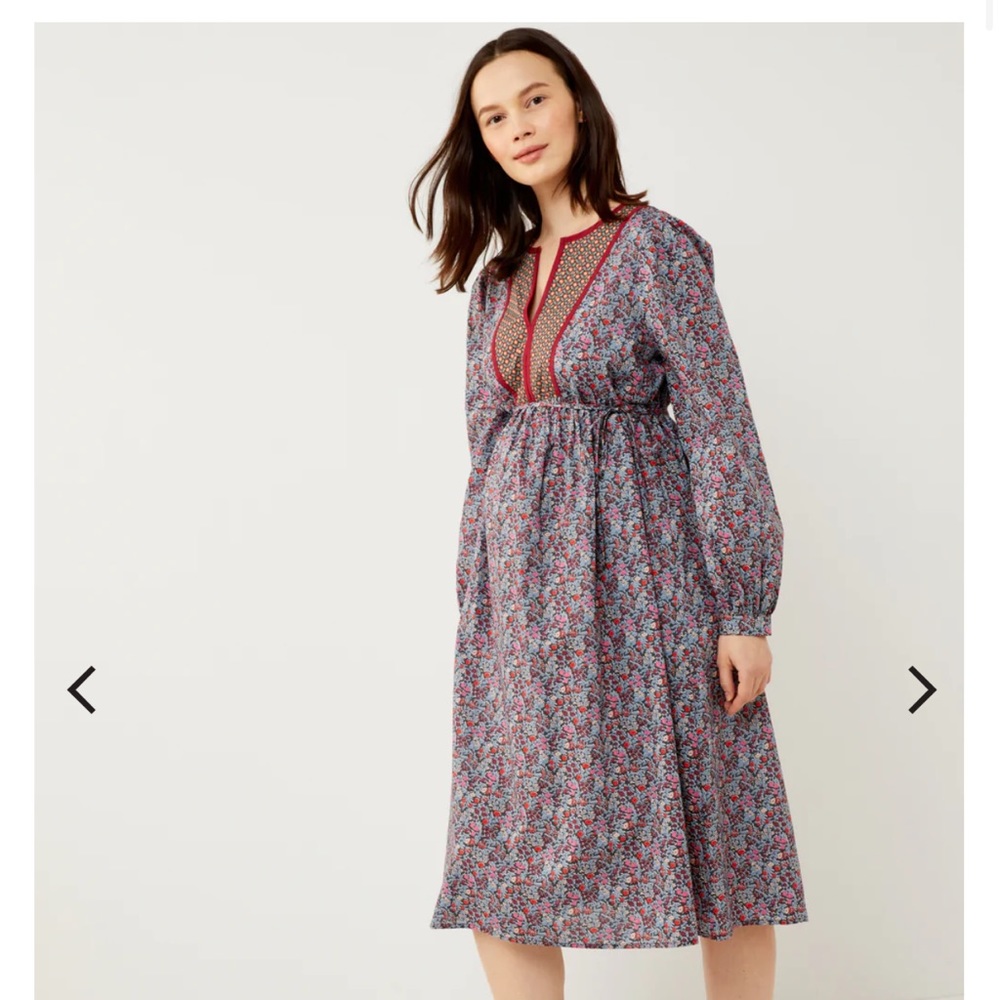 A pea in the pod maternity bib dress